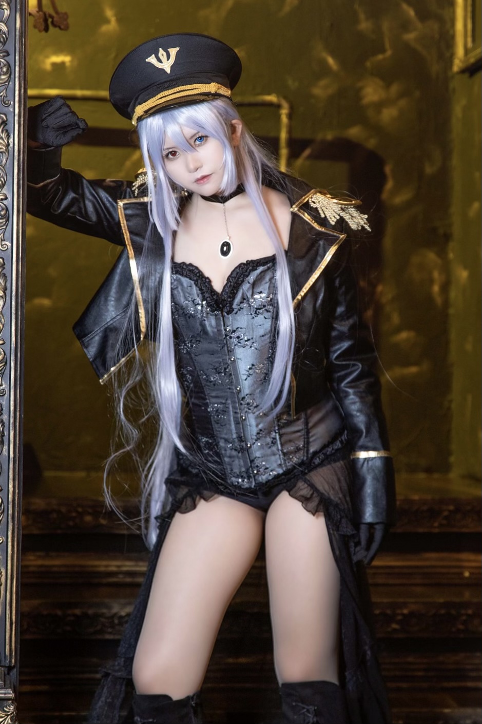 風見りん Bisque doll Queen-erohere97.jpg